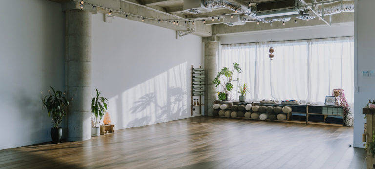 KanukaYogaSpace 3 768x346