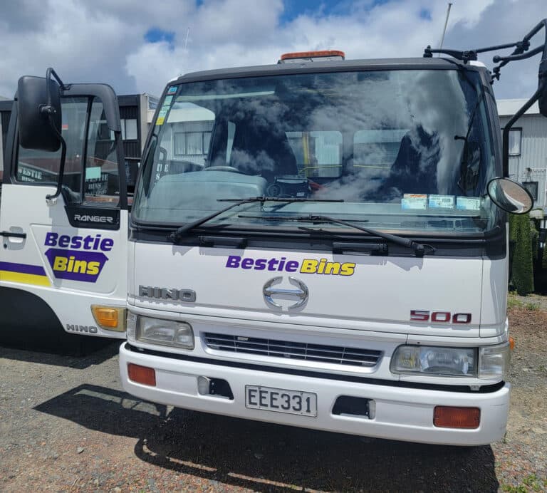 Bestie bin truck 01 1 768x692